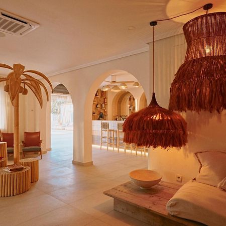 Secret Oasis Ibiza-Only Adults Aparthotel Sant Antoni de Portmany Exterior foto