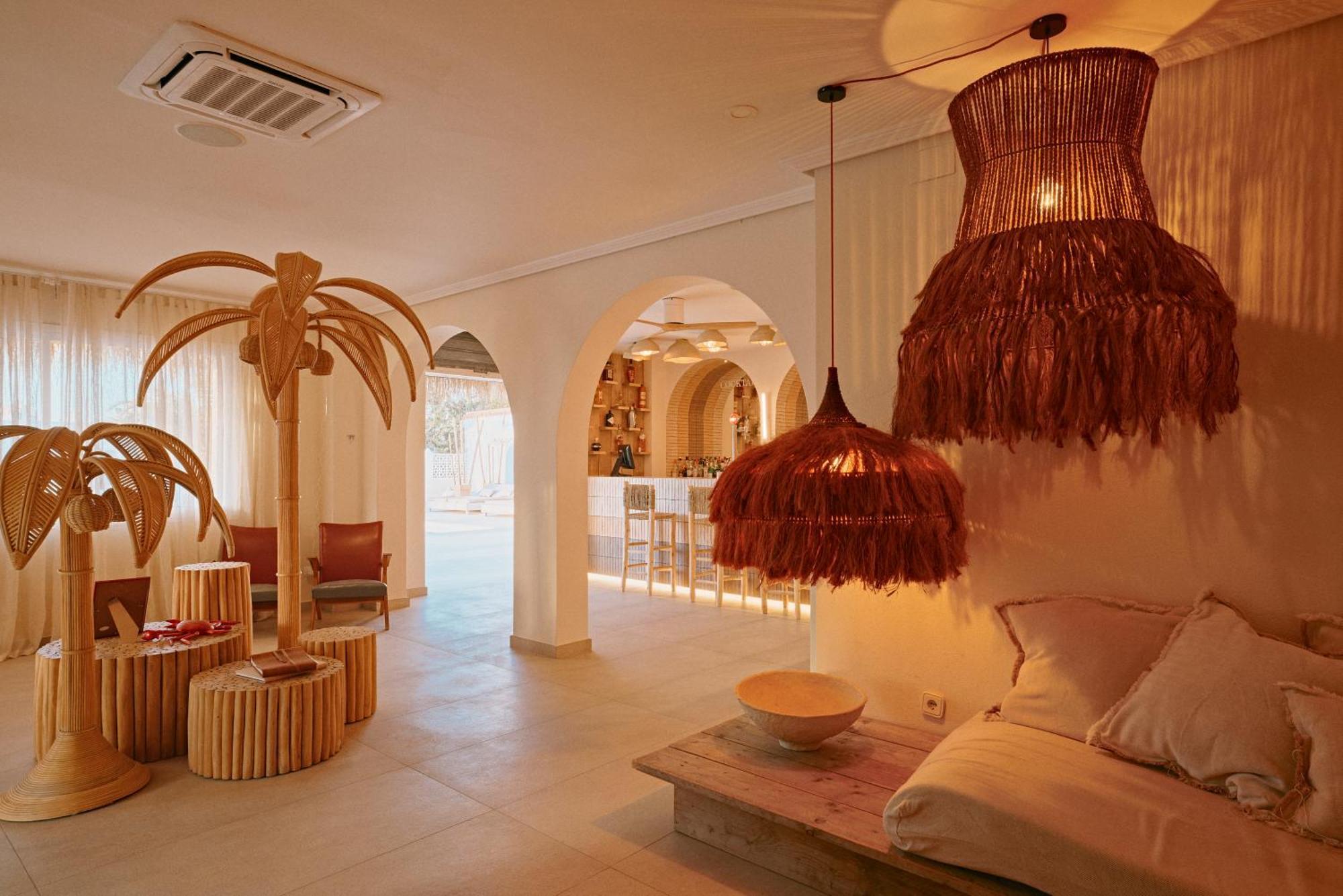 Secret Oasis Ibiza-Only Adults Aparthotel Sant Antoni de Portmany Exterior foto