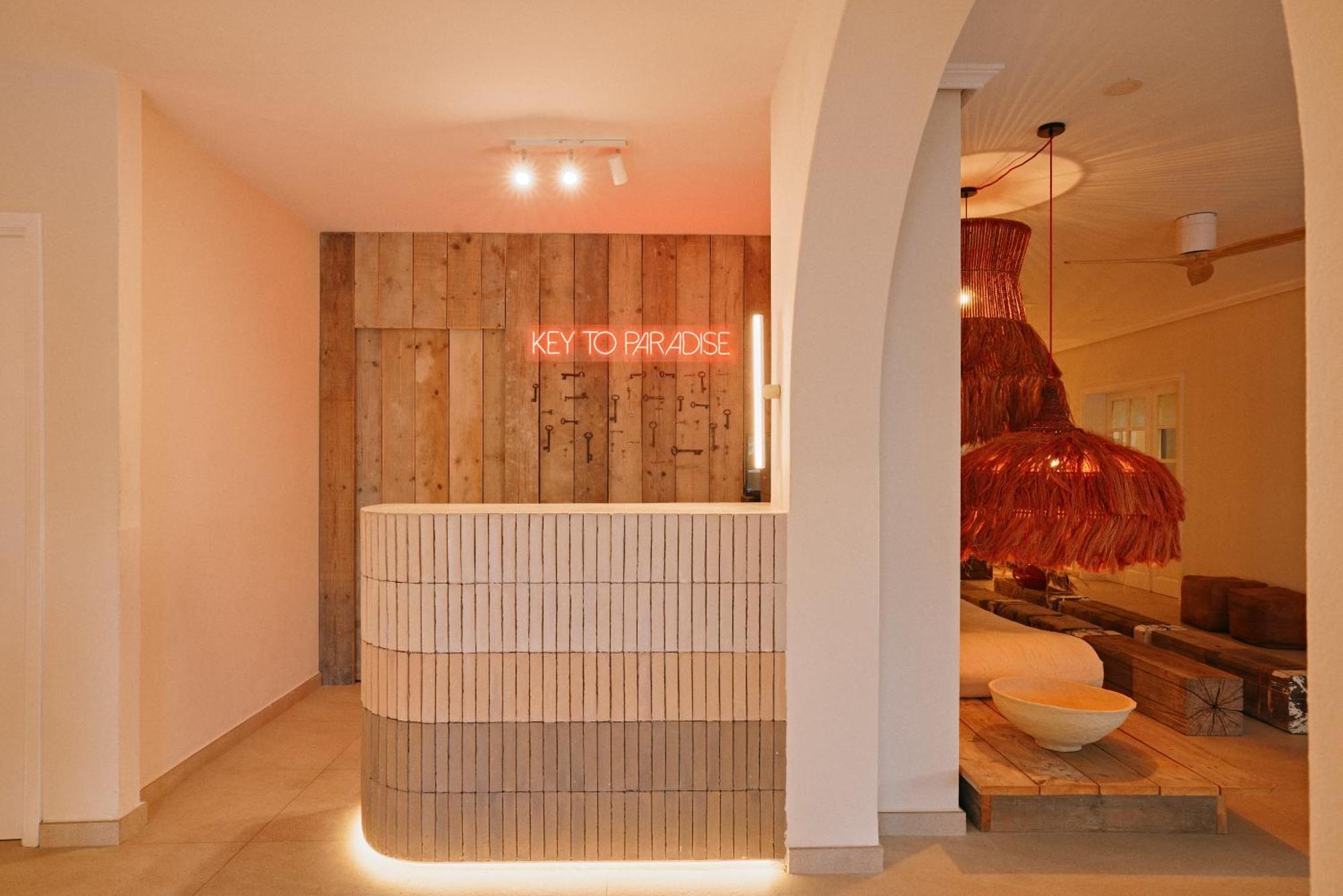 Secret Oasis Ibiza-Only Adults Aparthotel Sant Antoni de Portmany Exterior foto